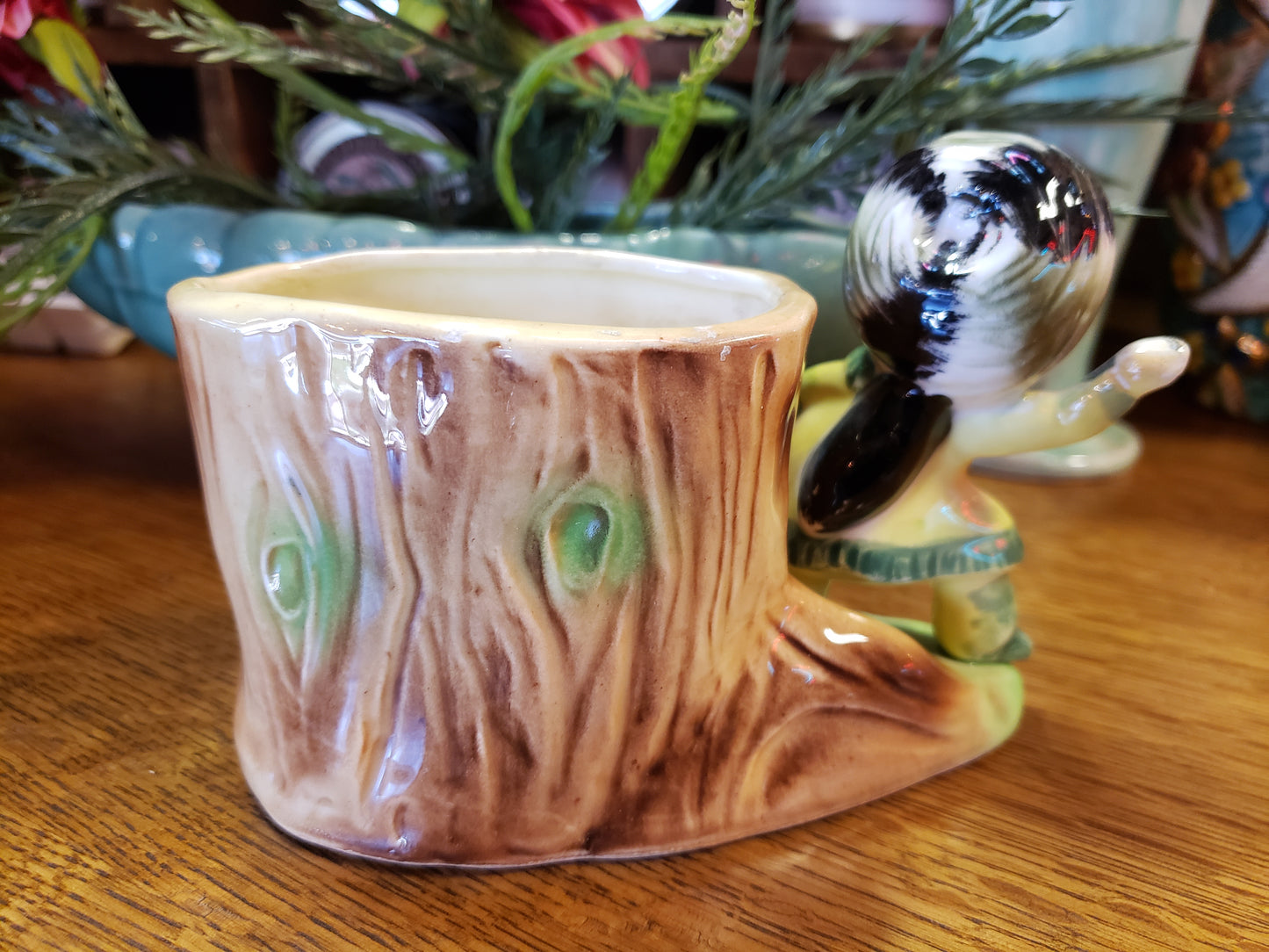 Lefton Little Hunter with Fox planter