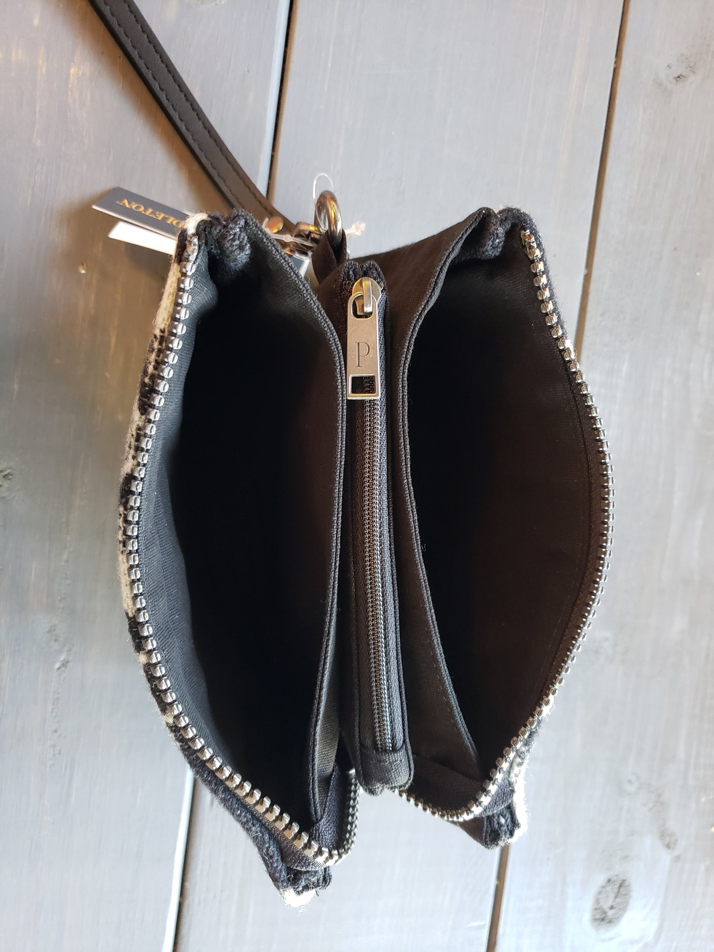Pendleton Rock Point Black Three pocket Keeper
