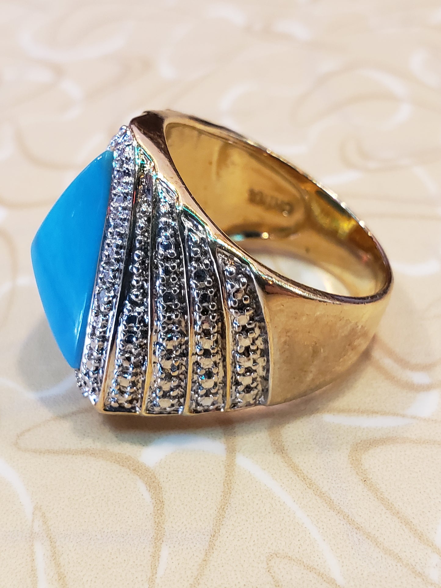 .925 Sterling Triangle Turquoise ring size 9.5