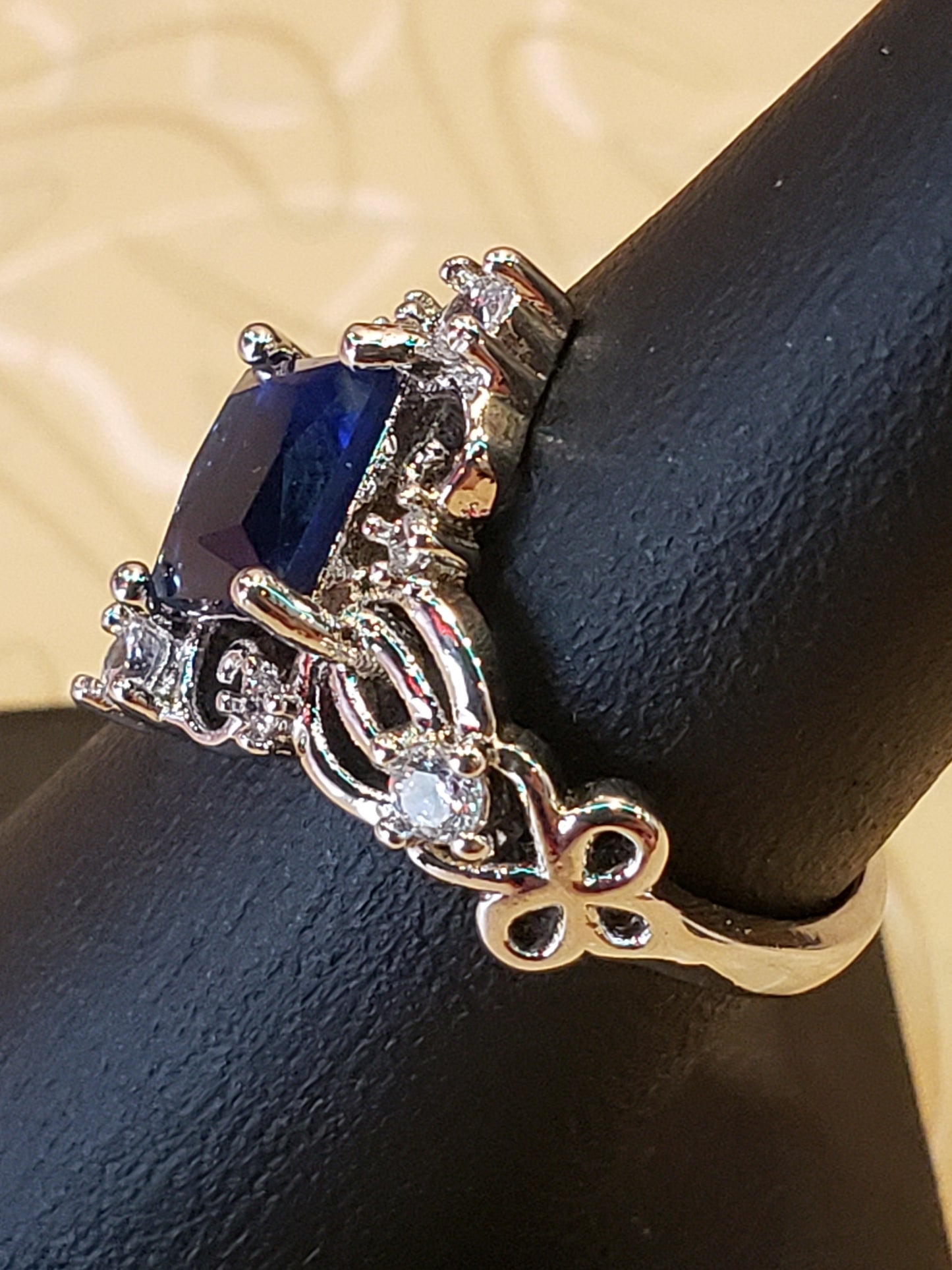 S925 Blue and Clear CZ ring size 7.5