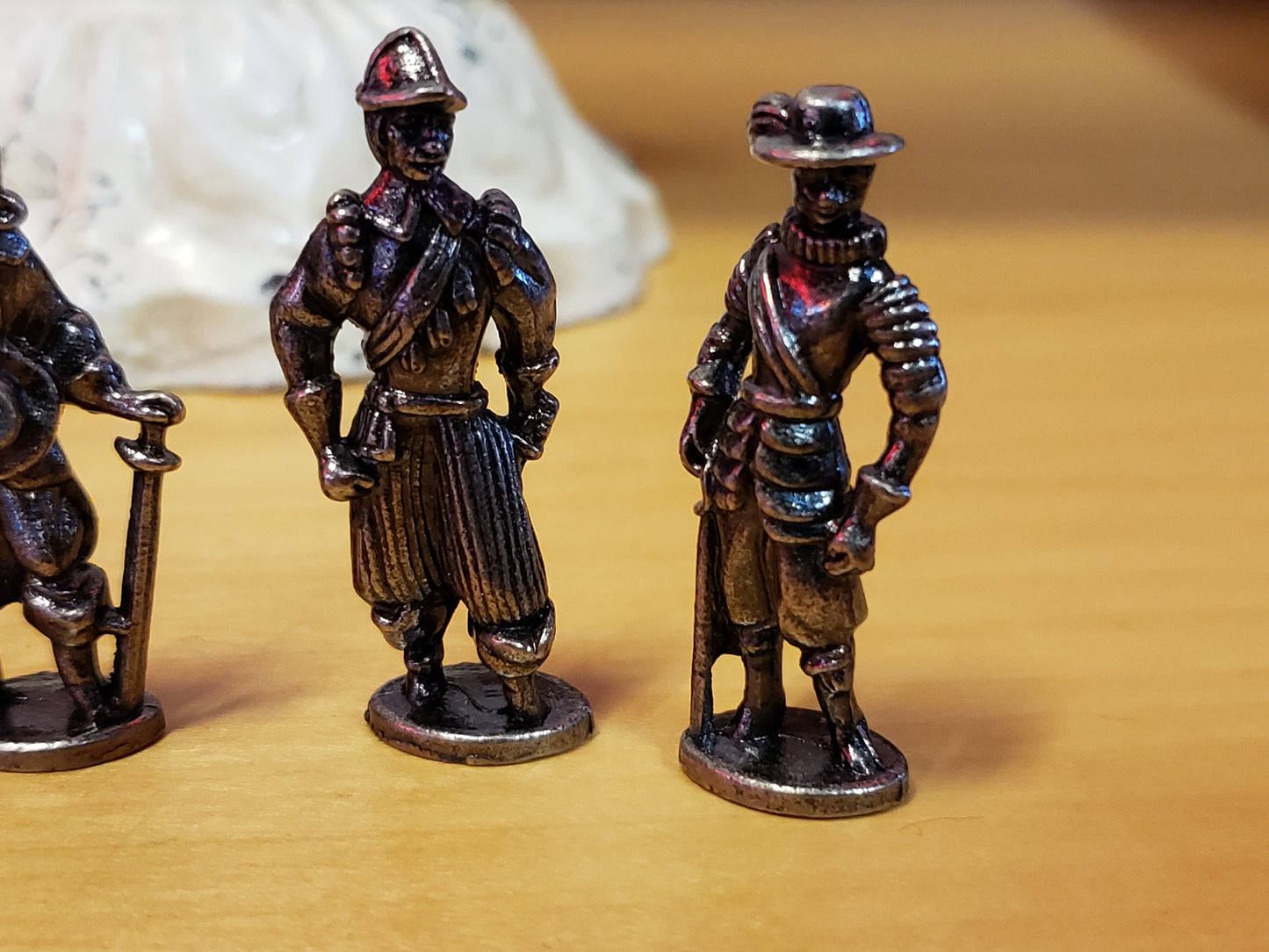 Set of 5 pewter soldiers