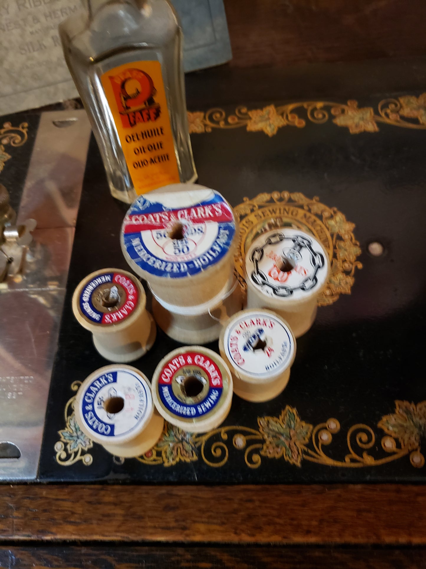 6 vintage wooden thread spools