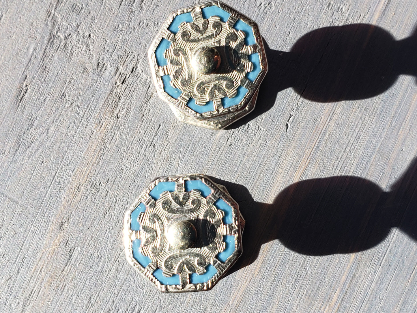 1920s SIlver and blue enamel snap cuff link set