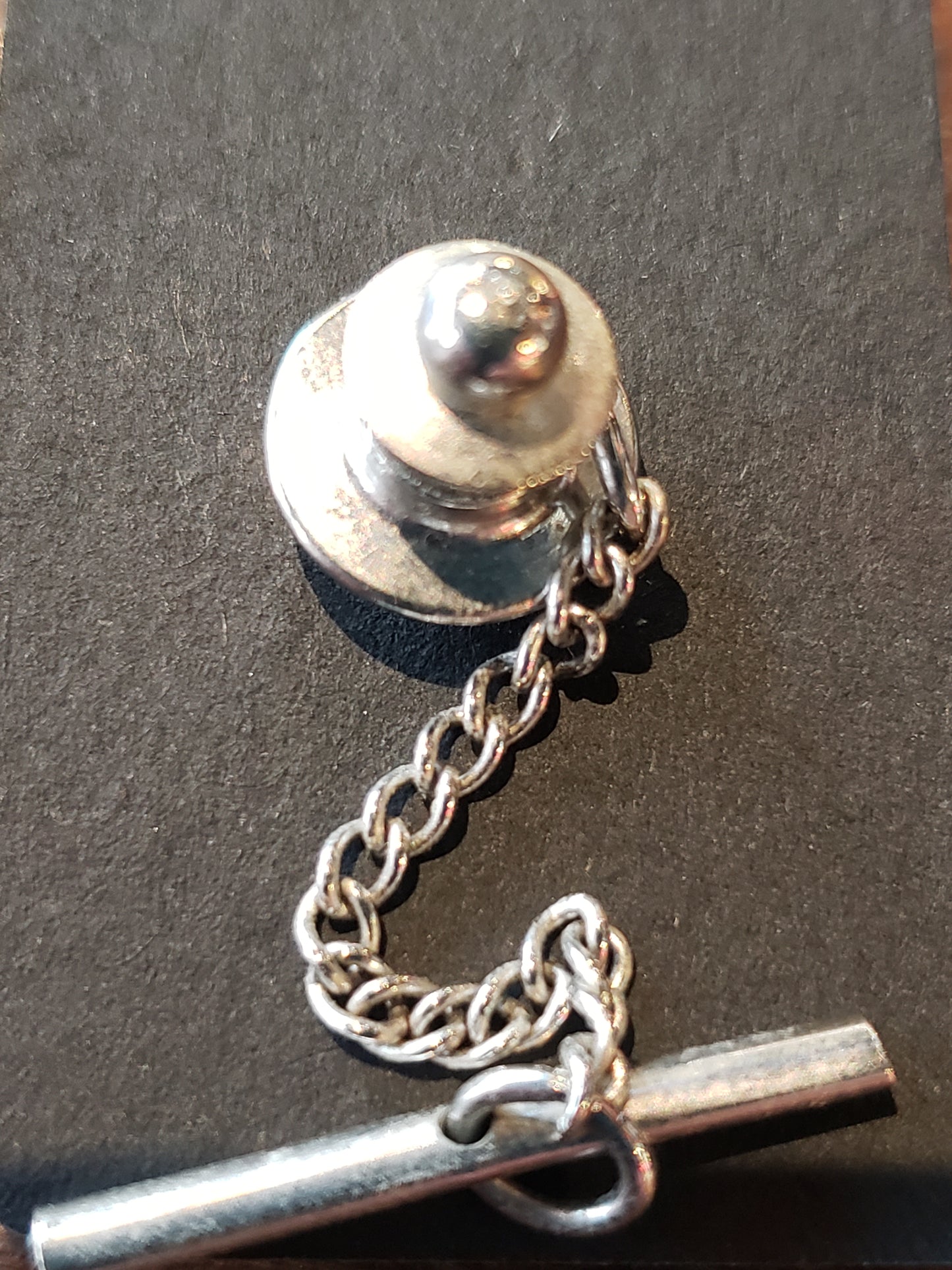 Pewter racehorse tie tack