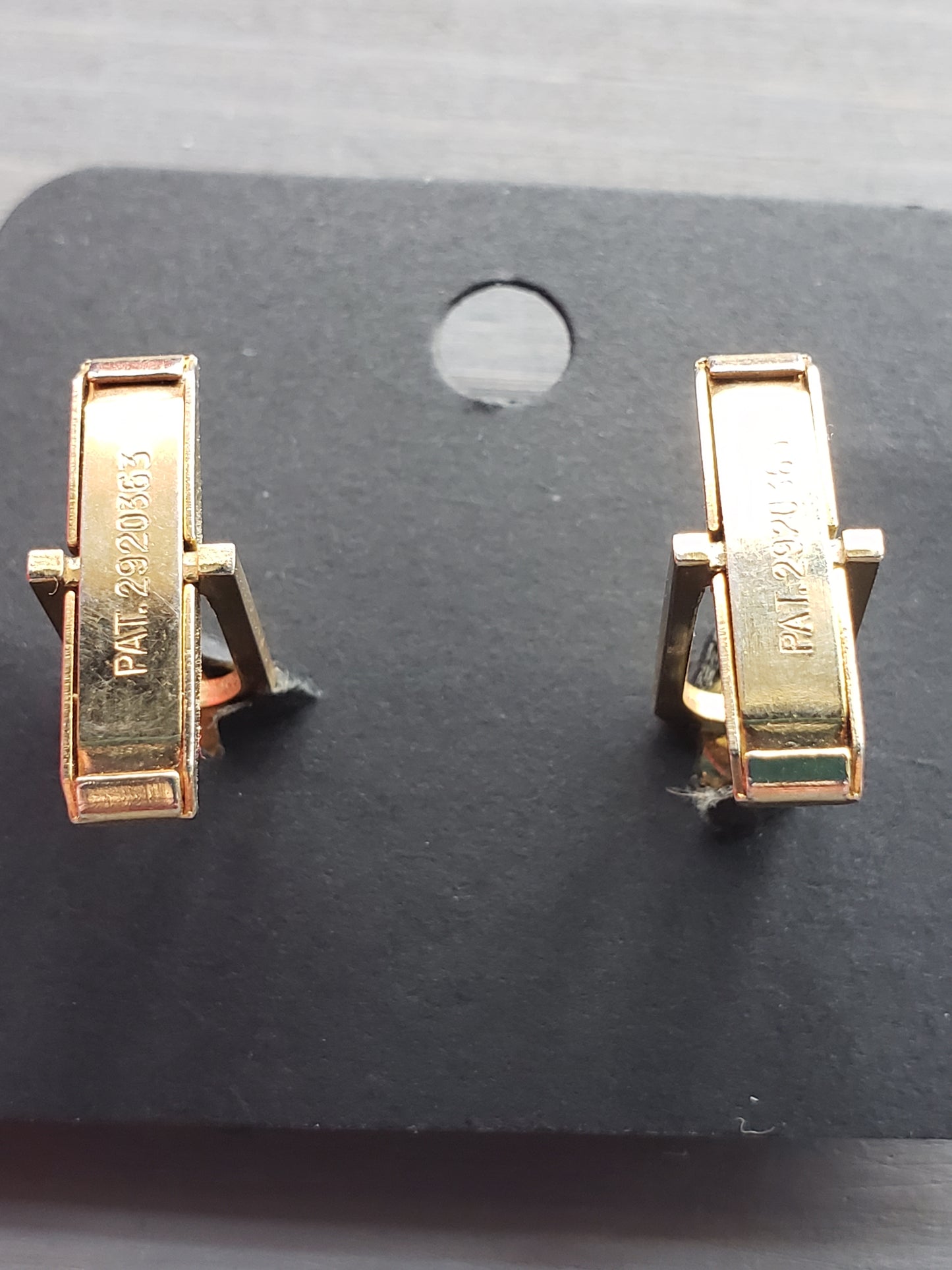 White agate cuff links