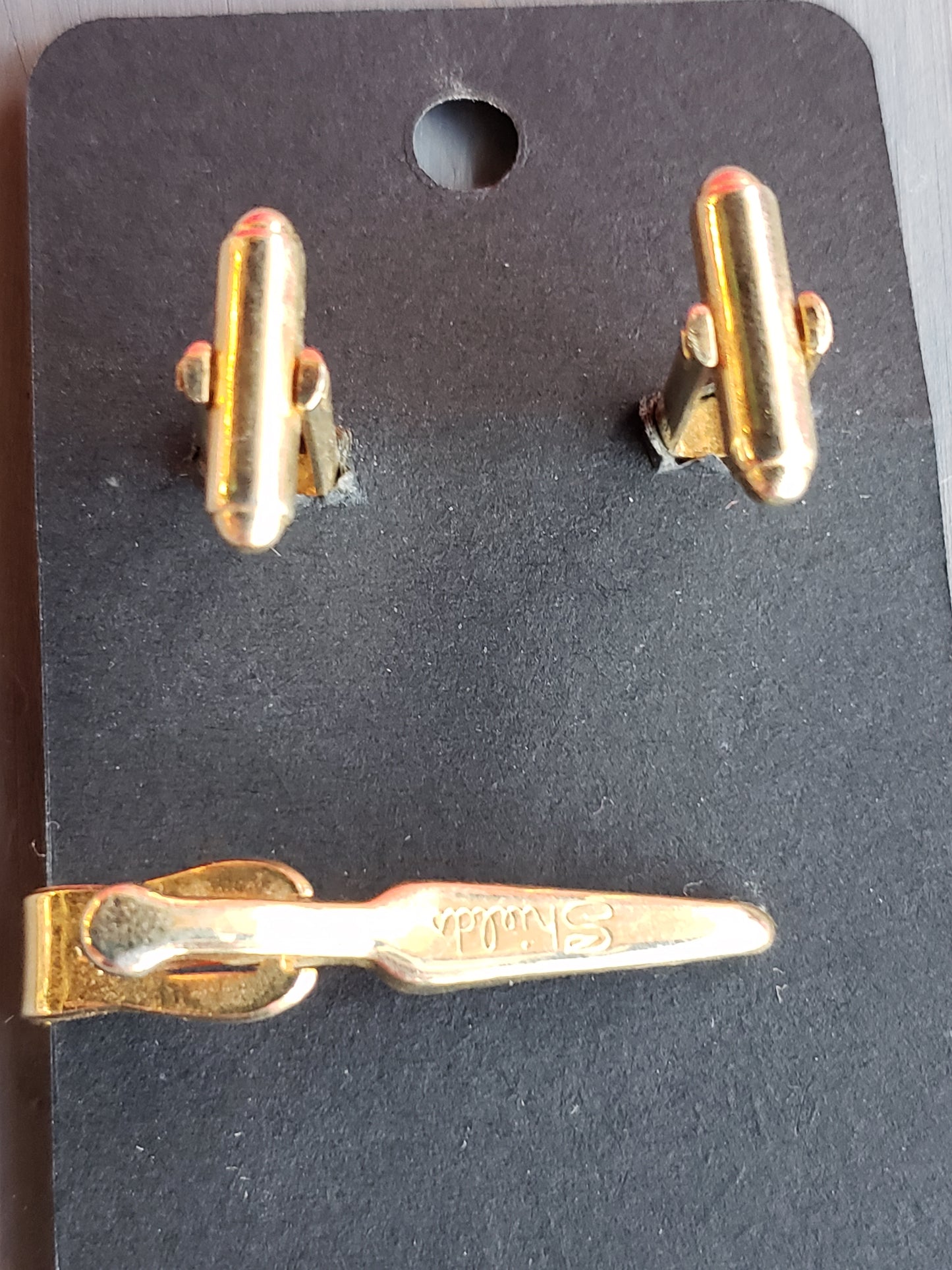 Shields Leather and Brass cuff link tie bar set