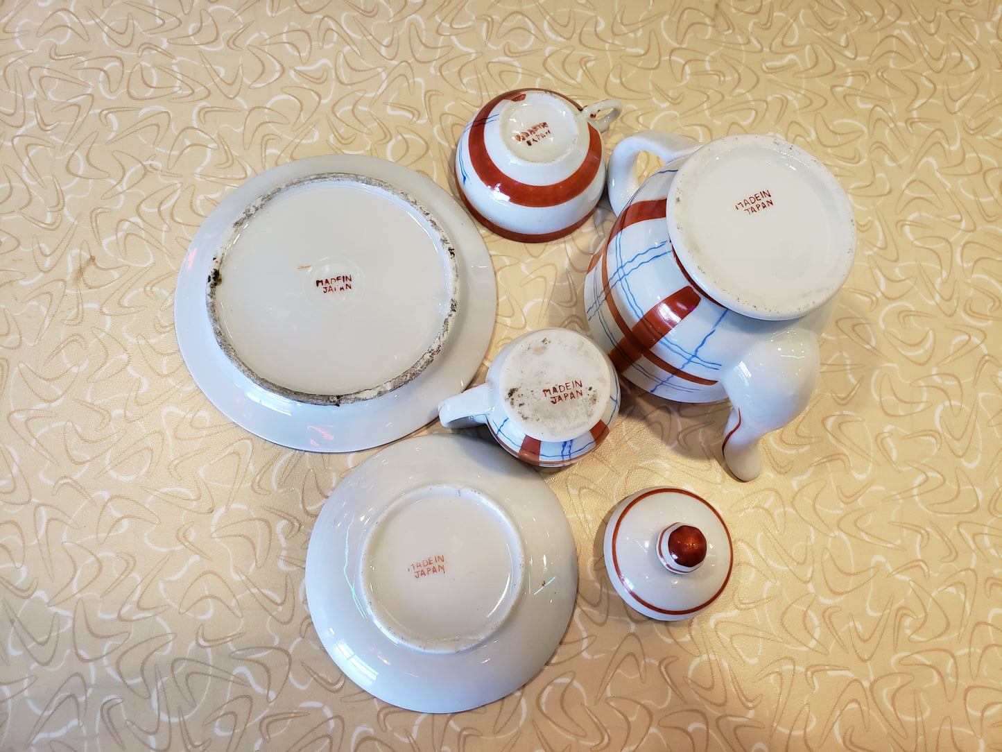 White plaid mini tea for one (Japan)