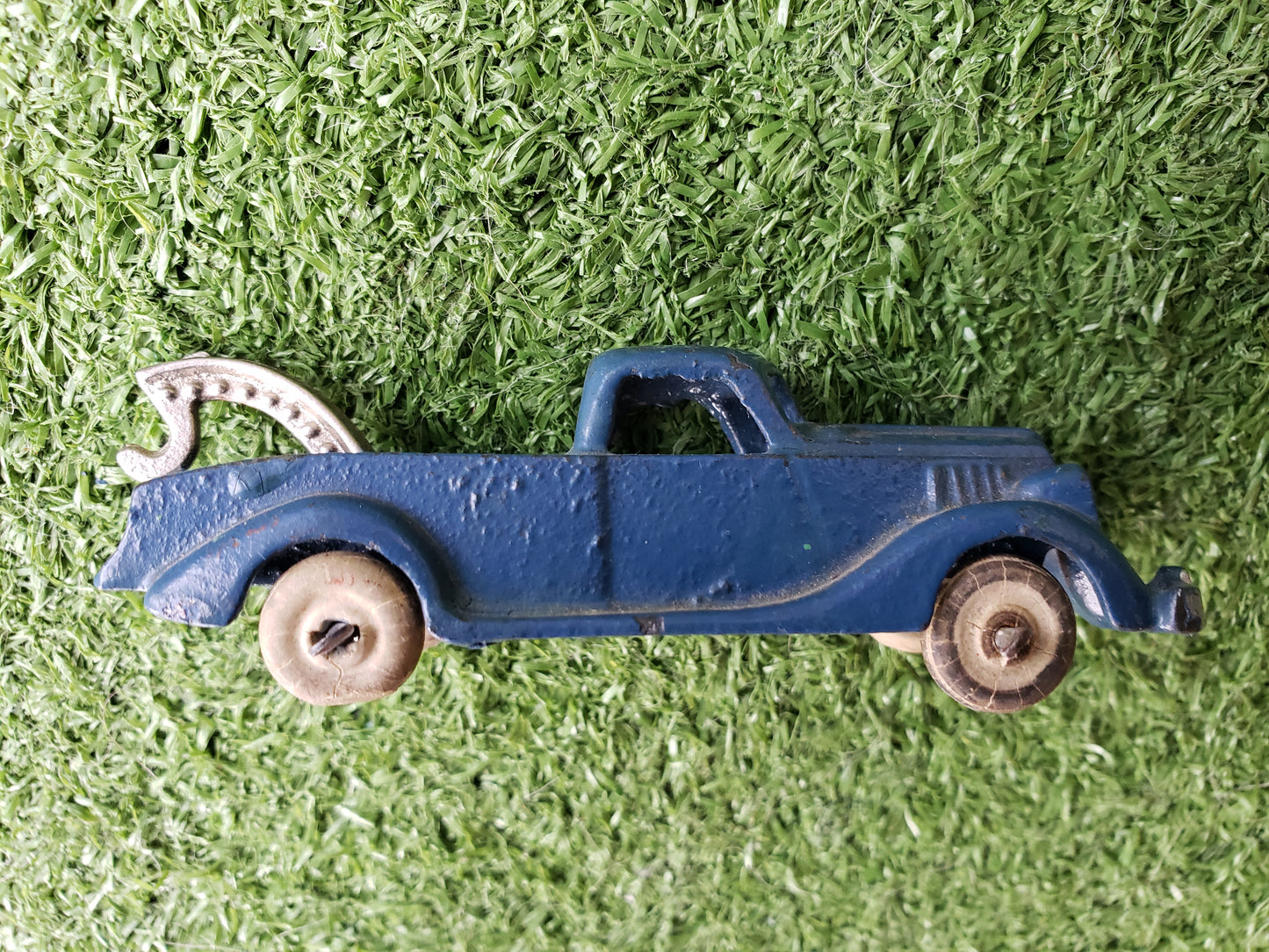 HUBLEY #222 Cast Iron Wrecker
