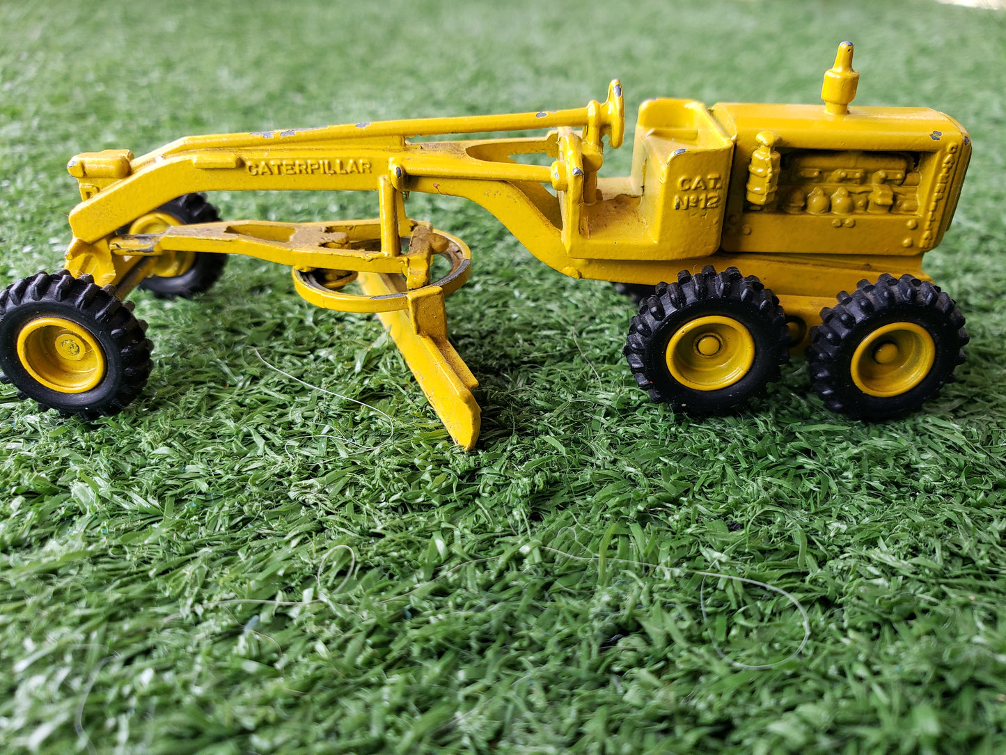 Caterpillar No. 12 Motor Grader (MERCURY)
