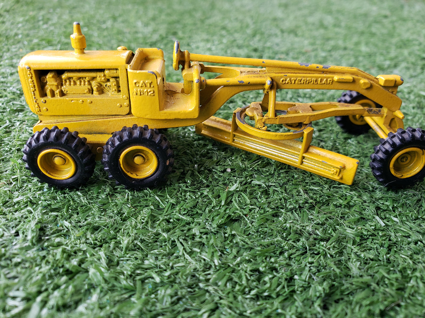 Caterpillar No. 12 Motor Grader (MERCURY)