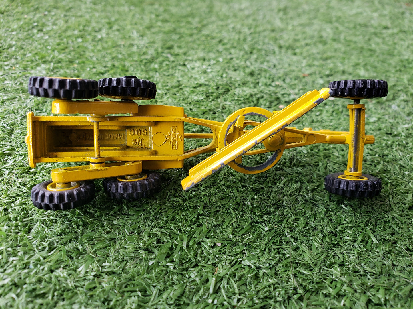 Caterpillar No. 12 Motor Grader (MERCURY)