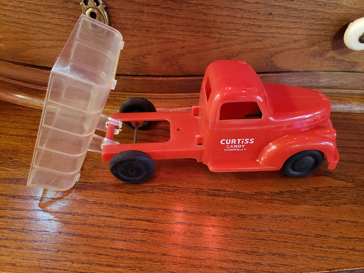 CURTISS Candy truck