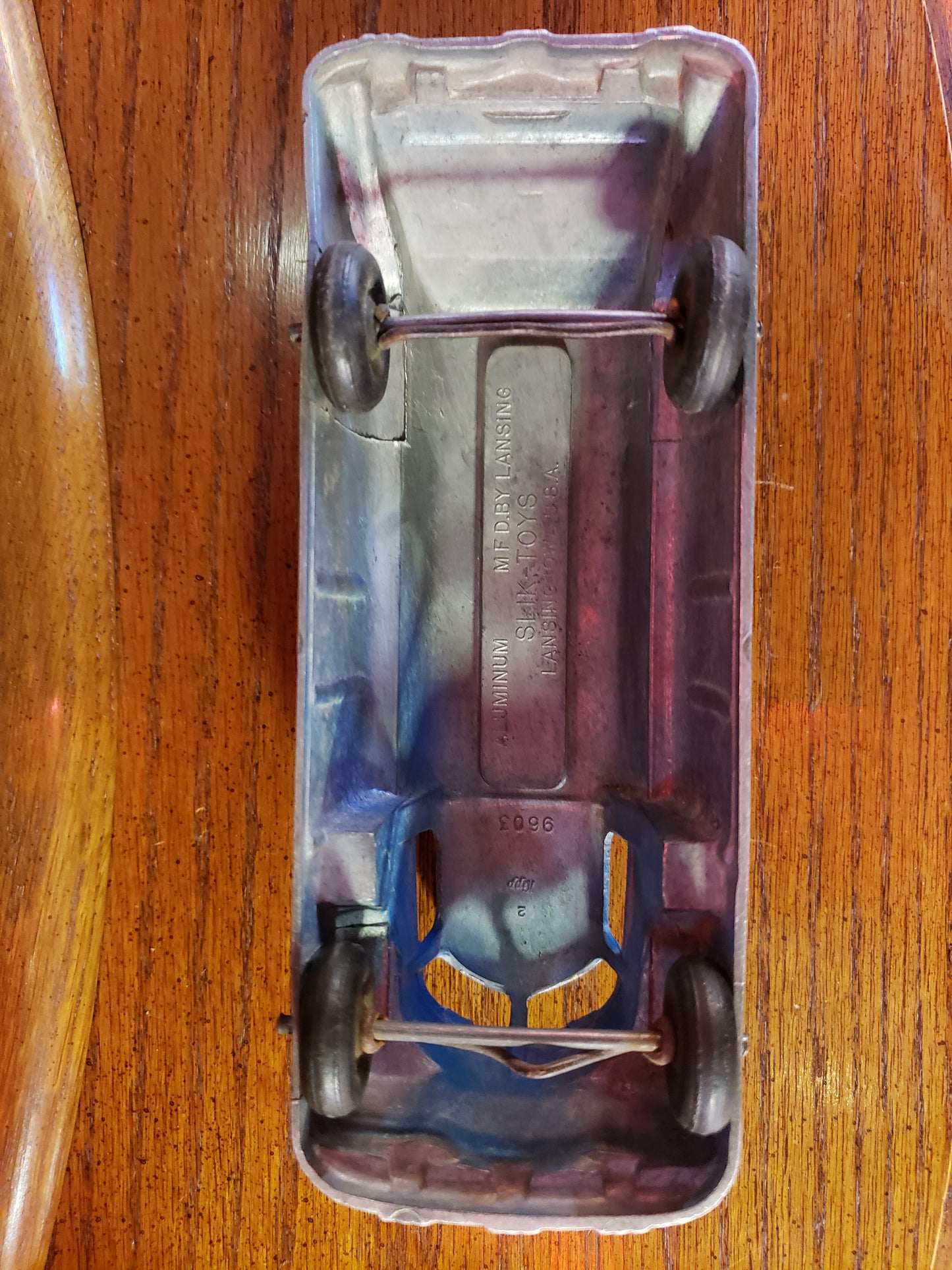 SLIK-TOYS blue metal gasoline truck