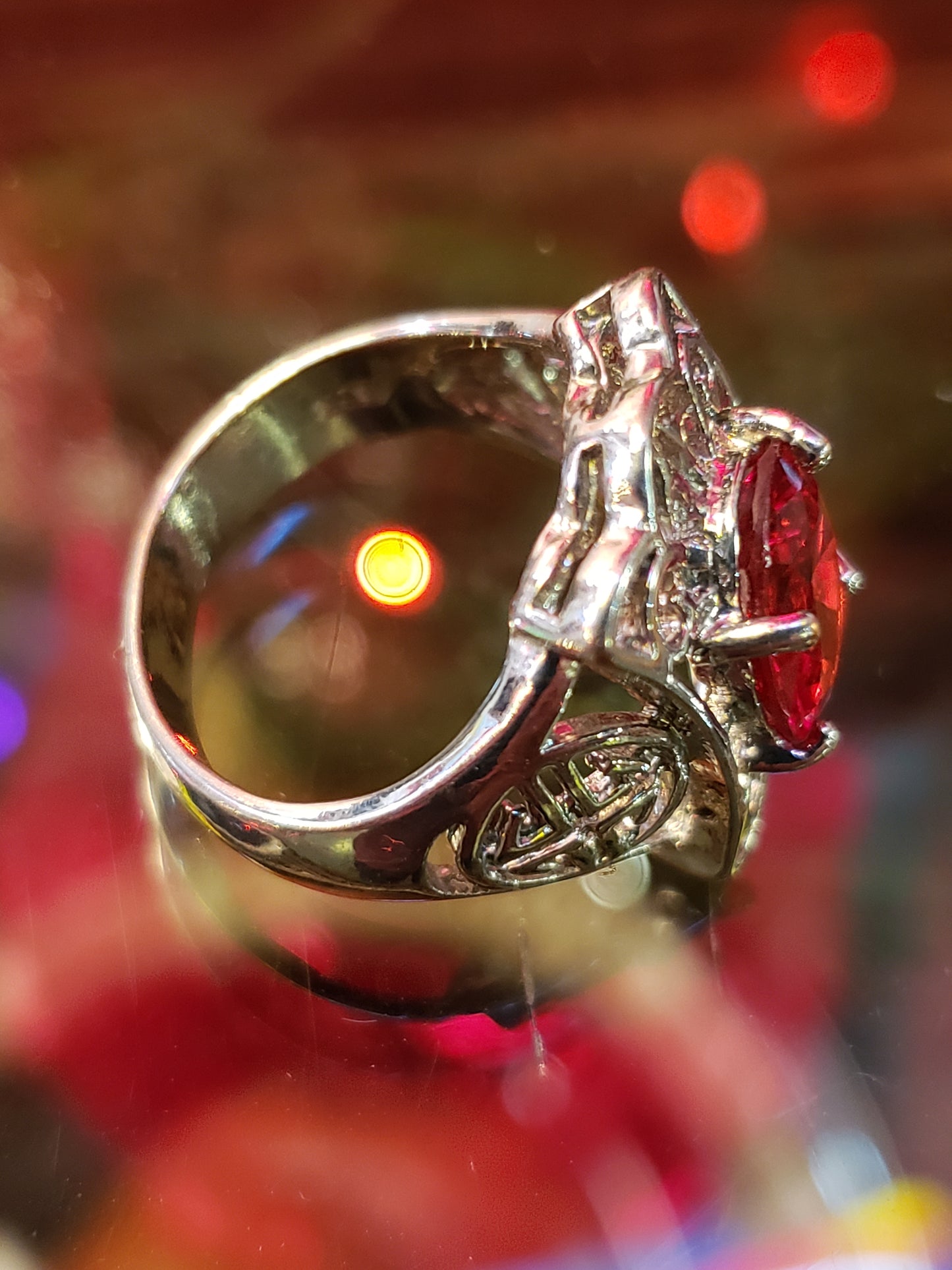 .925 Filigree and red stone ring size 7