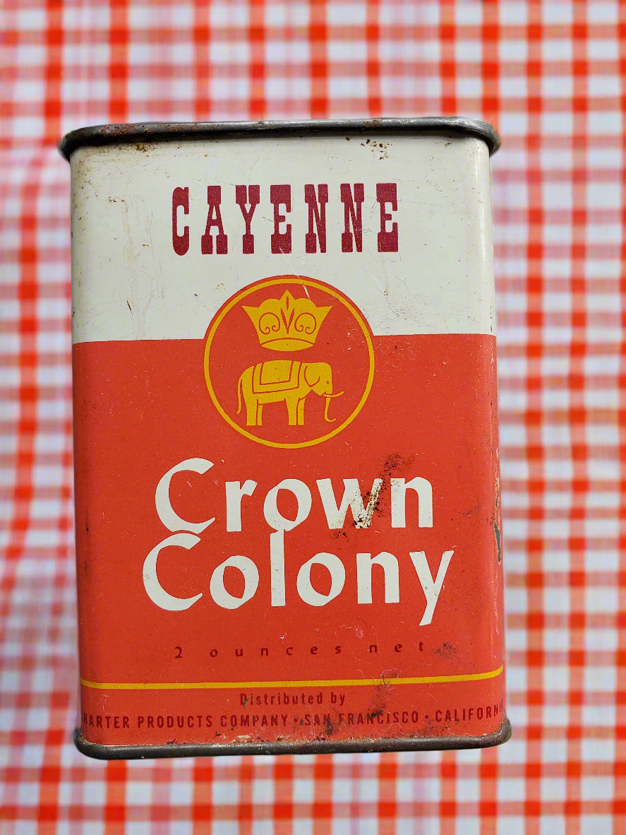 Crown Colony Cayenne spice tin
