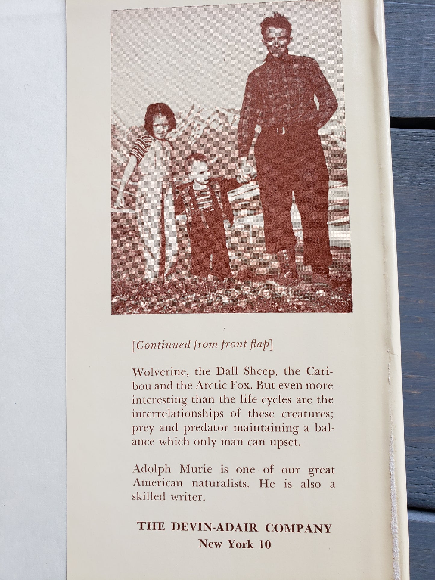 A Naturalist in Alaska by Adolph Murie