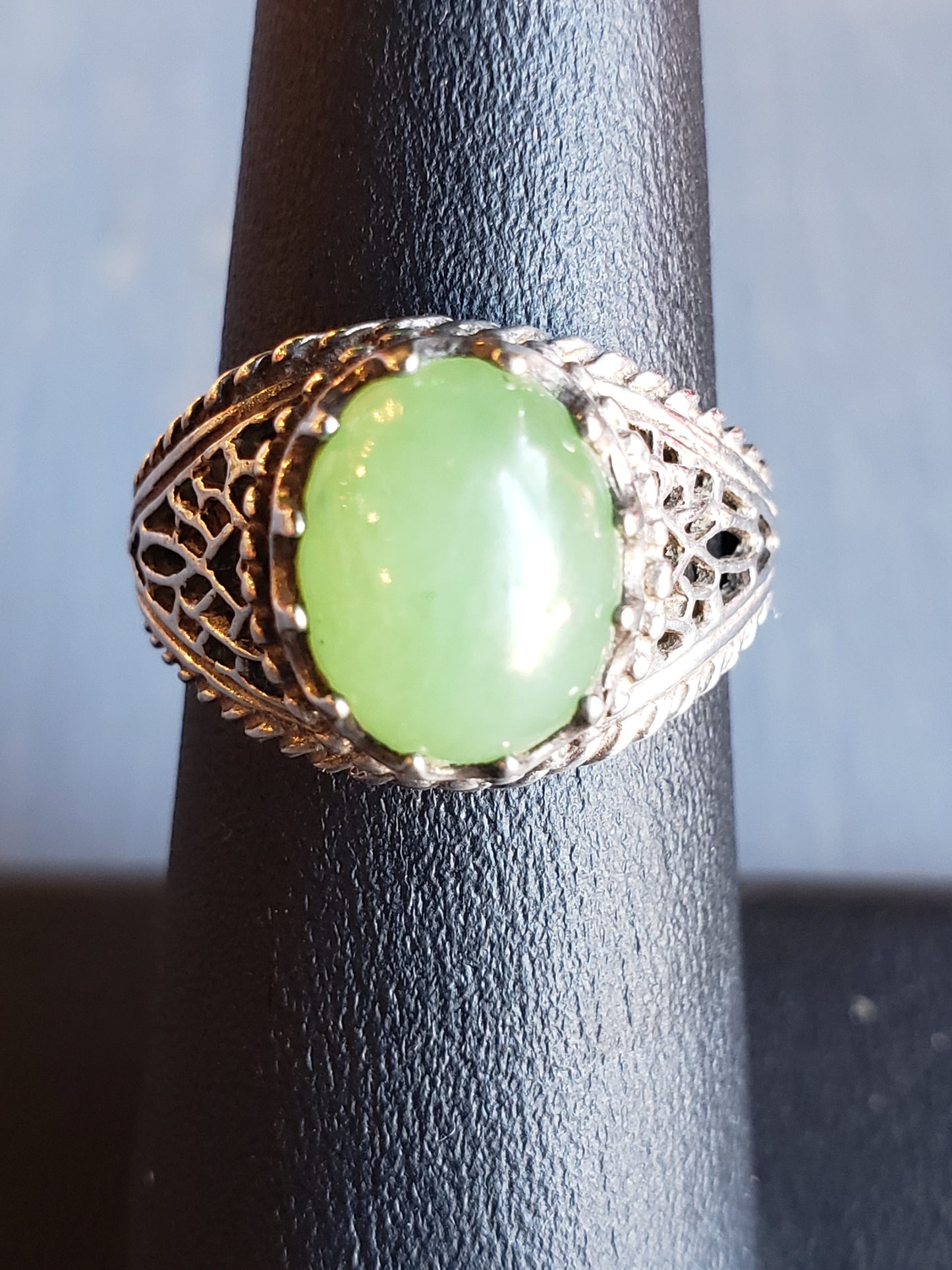 Sterling Jade ring size 7.5