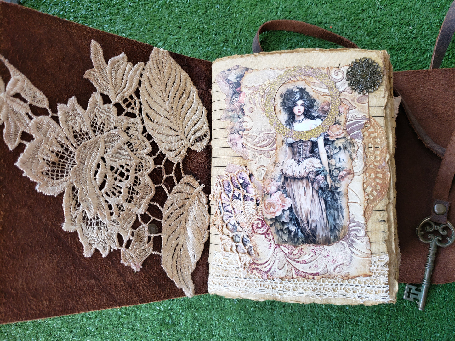 Victorian Journal - Leather Cover with Key