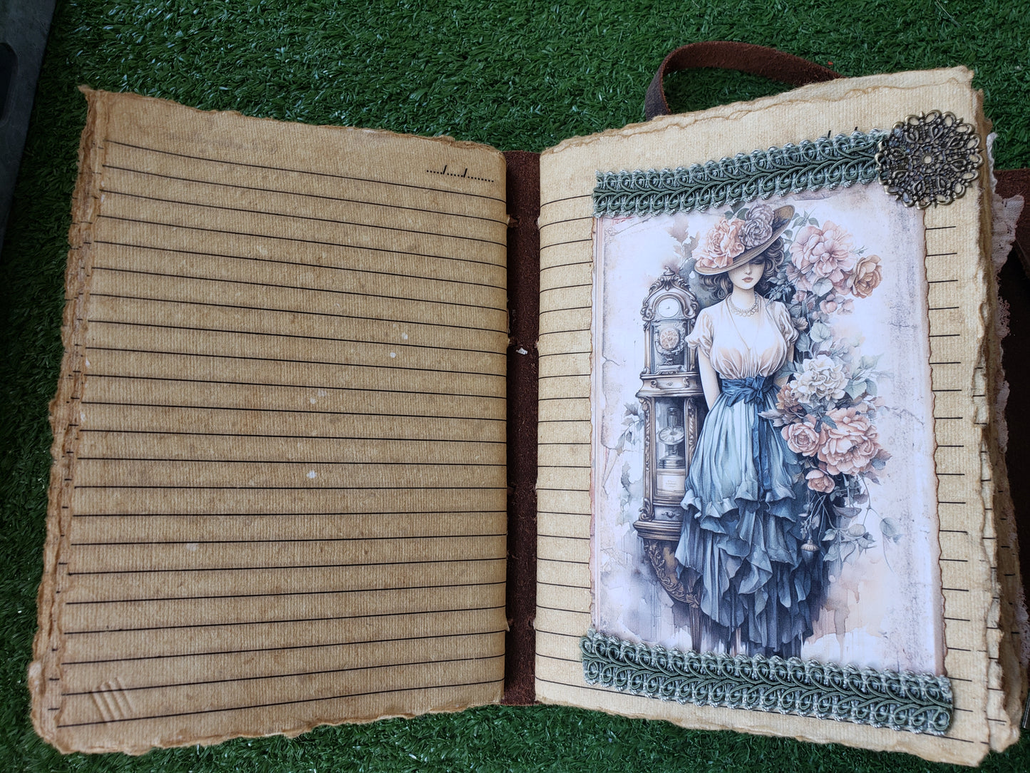 Victorian Journal - Leather Cover with Key