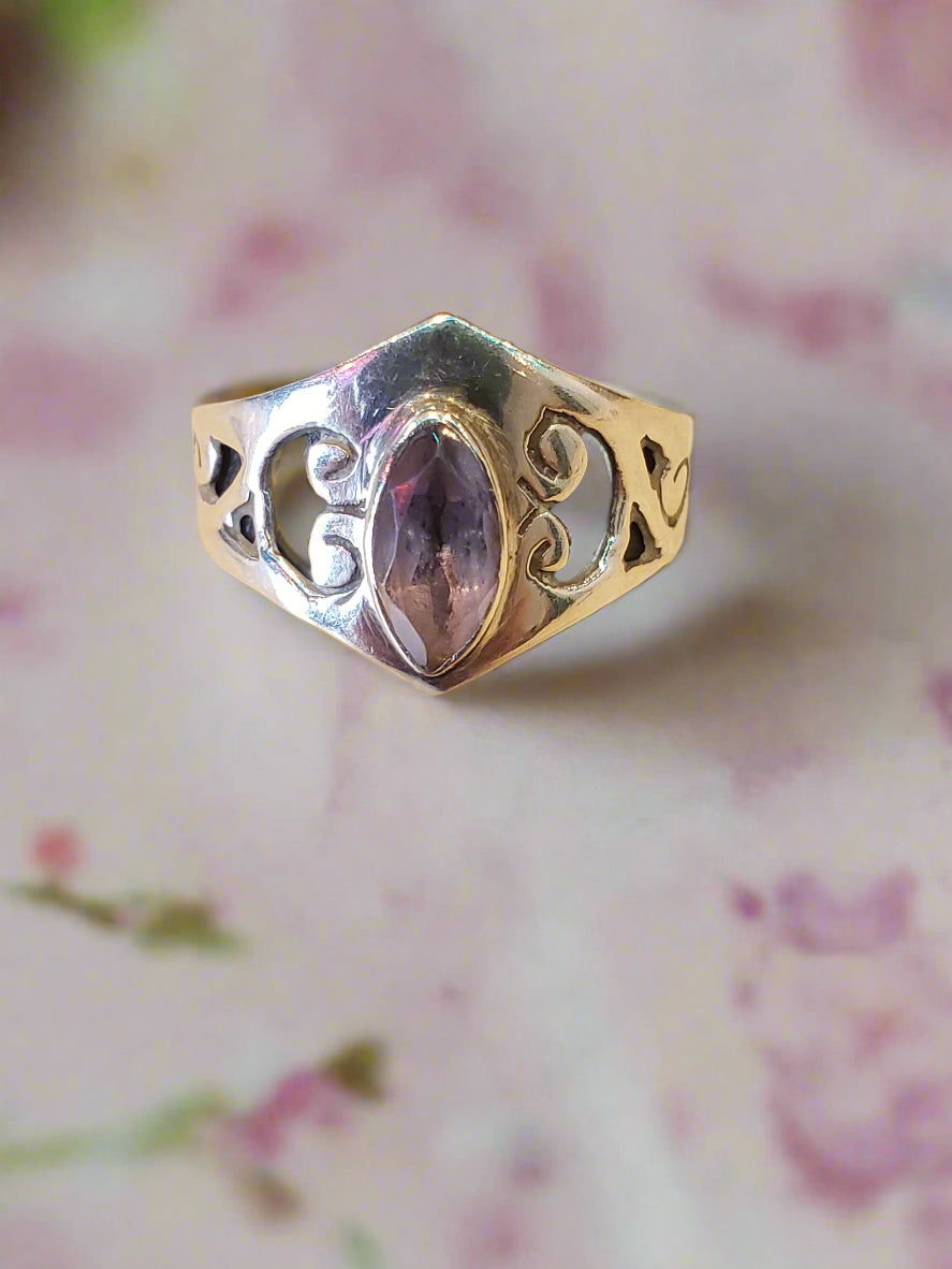 Sterling amethyst ring size 7
