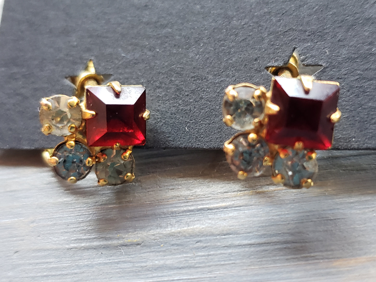 Red and Clear rhinestone screw on earrings