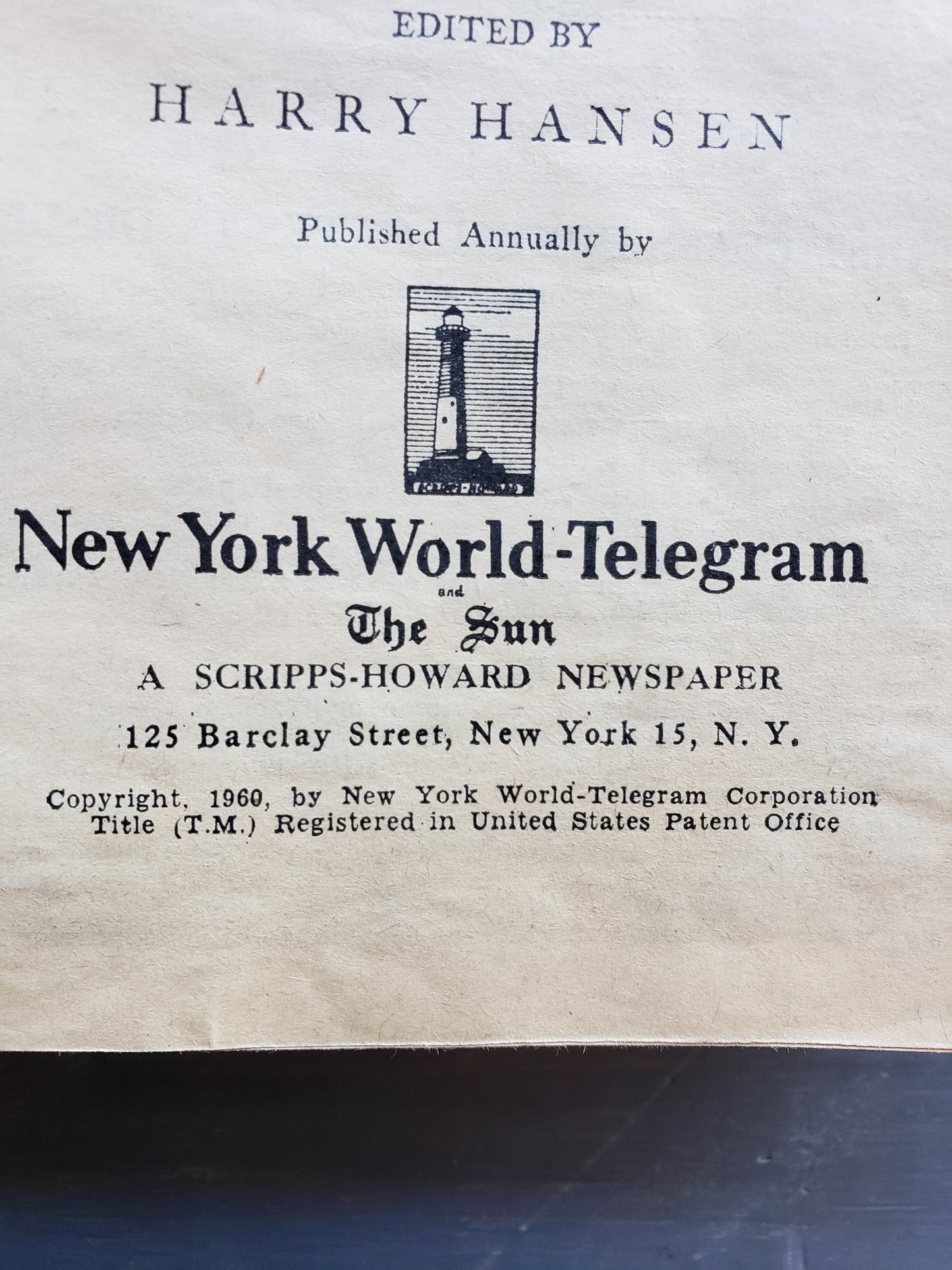 1960 World Almanac and book of facts