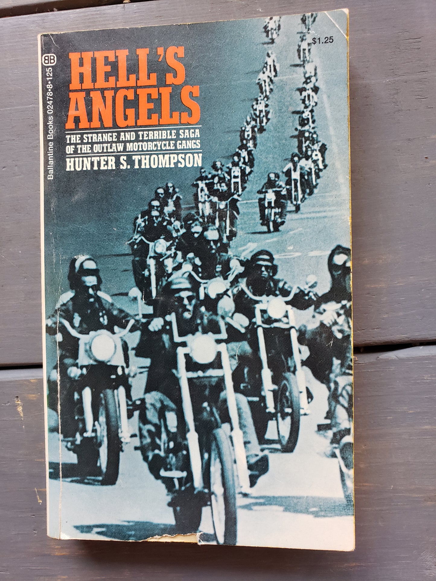 Hell's Angels by Hunter S. Thompson