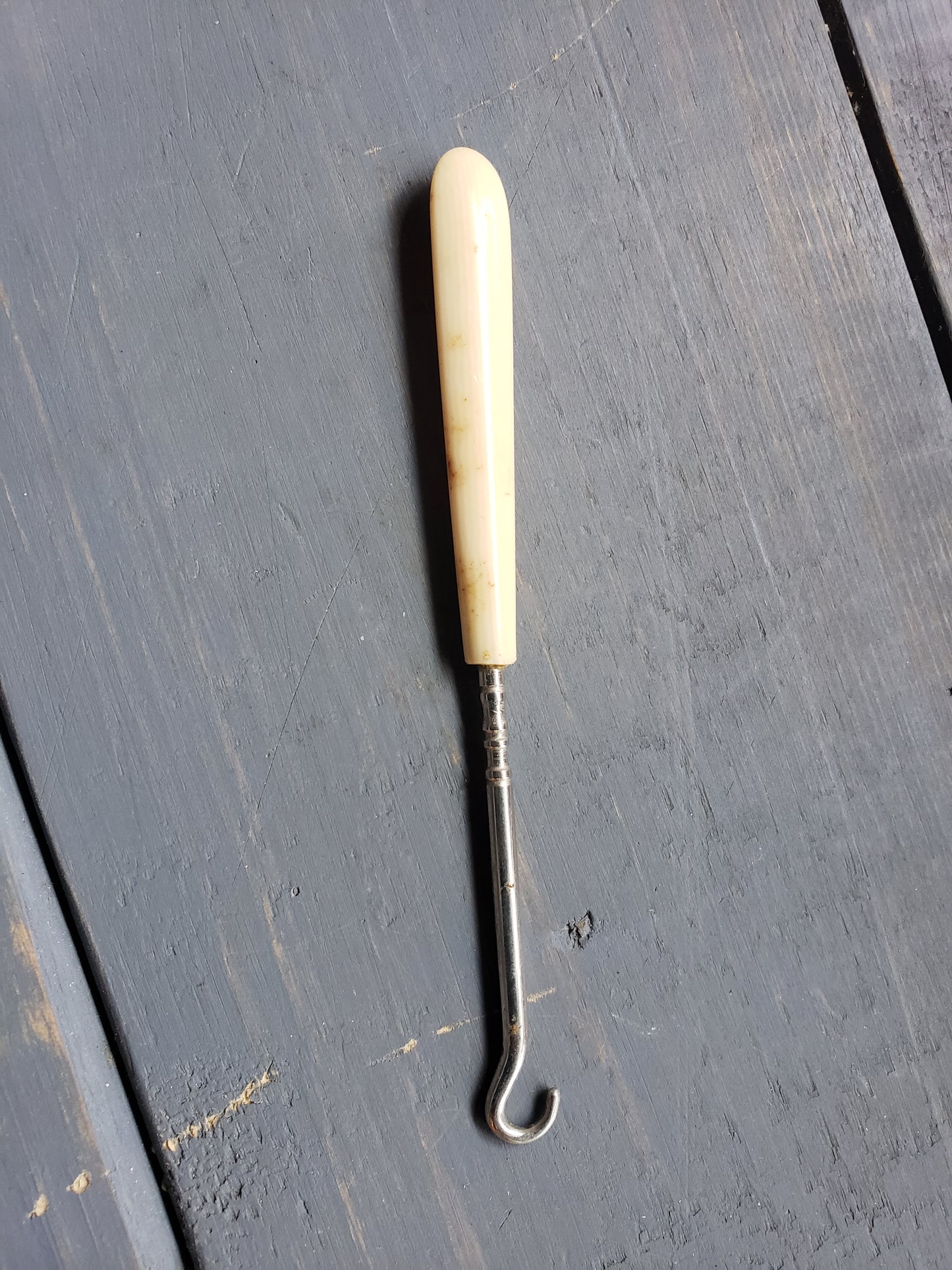 1920s Celluliod Button Hook