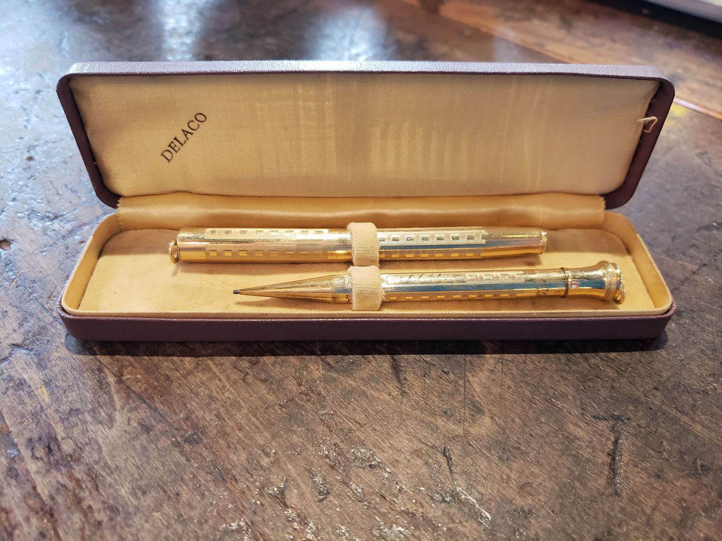 1920's DELACO pencil and pen set