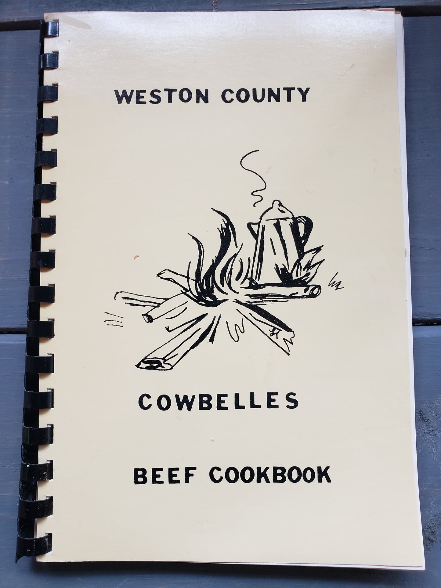 Weston County Cowbelles Beef Cookbook (1981)