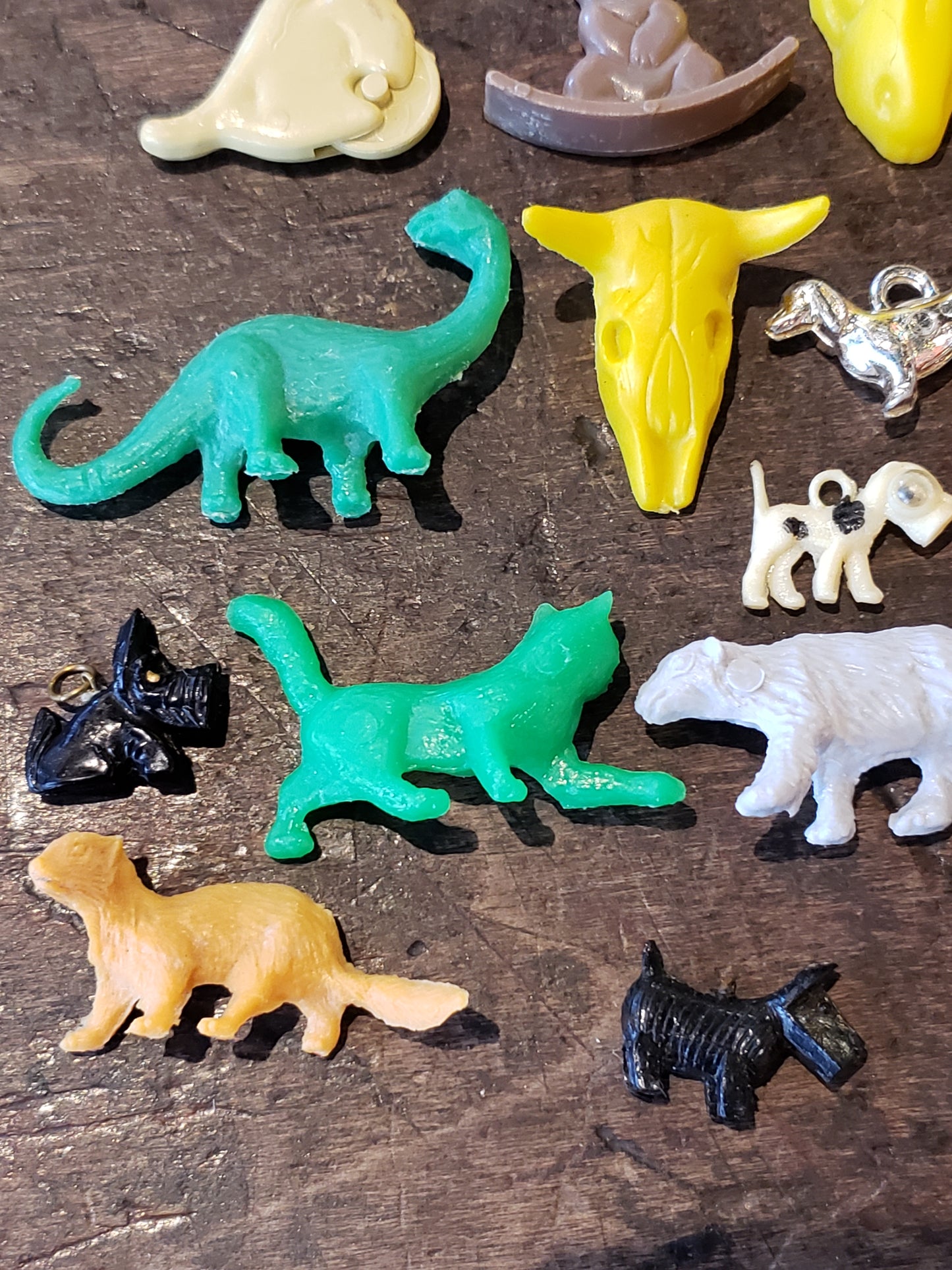 Cracker Jack toys dogs, cats bunnies, dinos bag