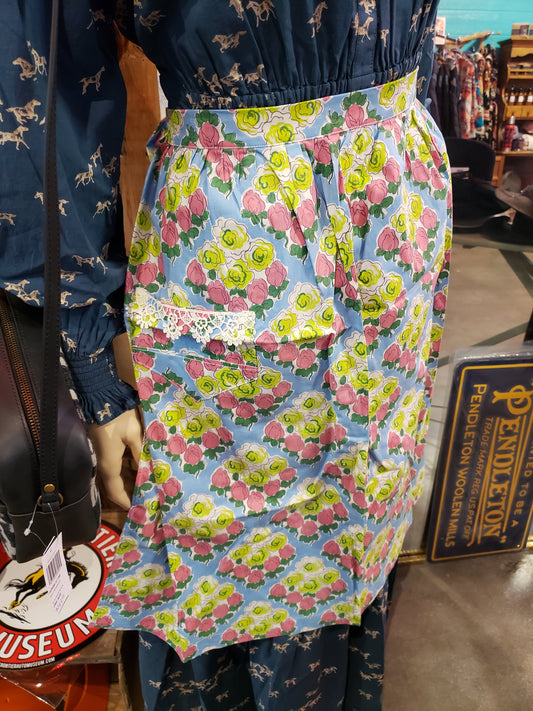 Tulips and Daffodils vintage apron