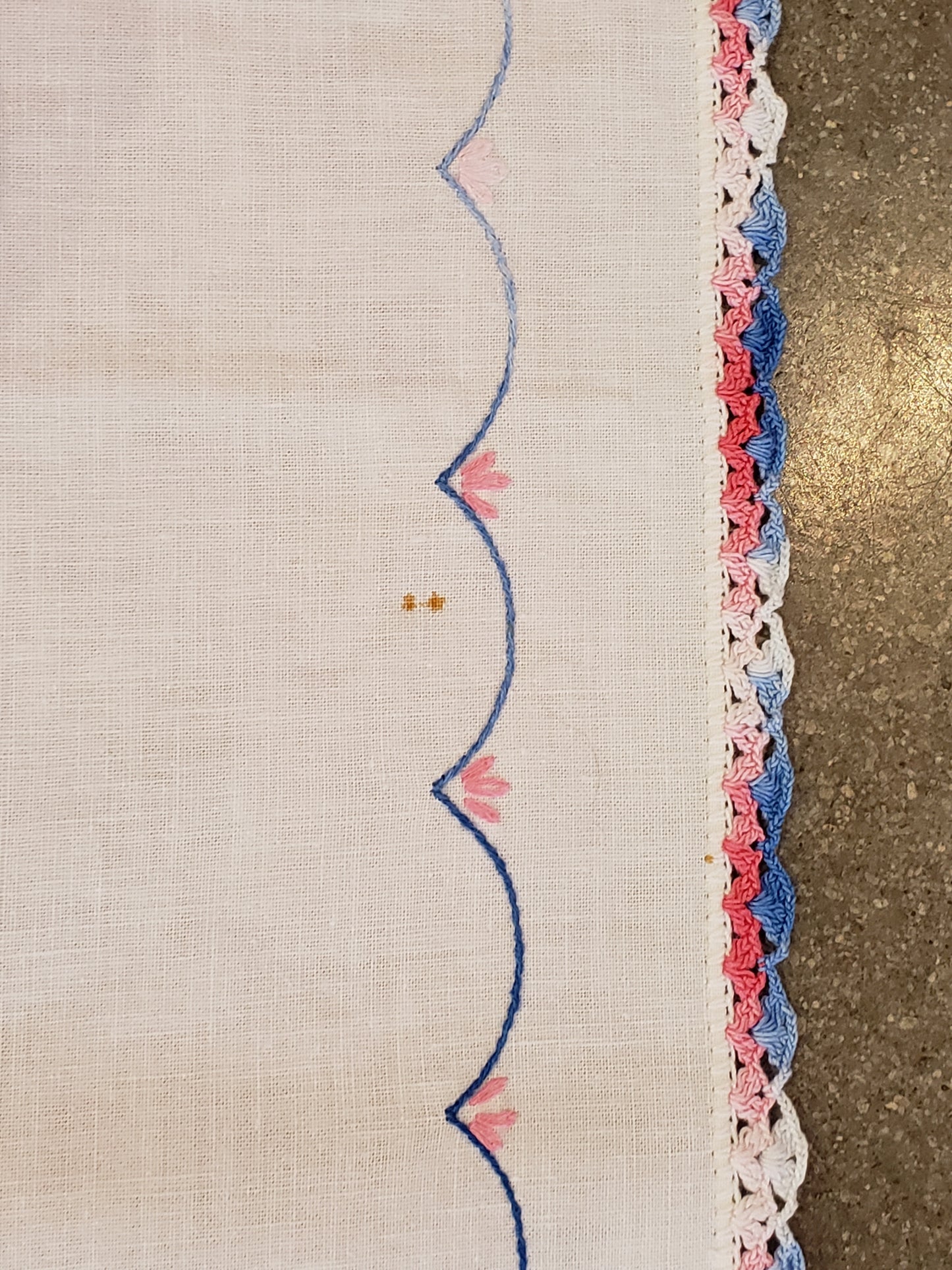 Bluebirds vintage embroidered table runner