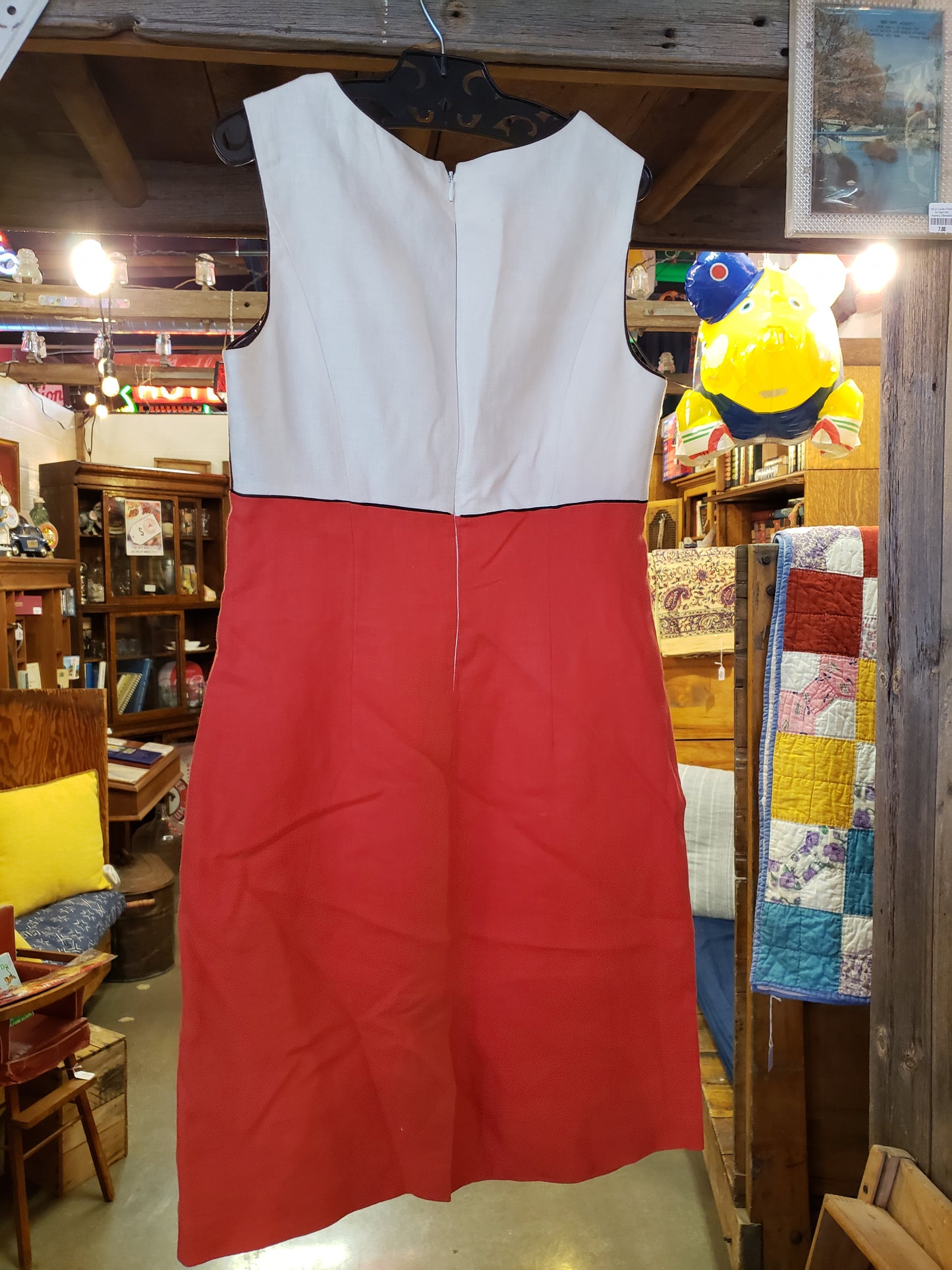 Size 6 Color Block sleeveless dress