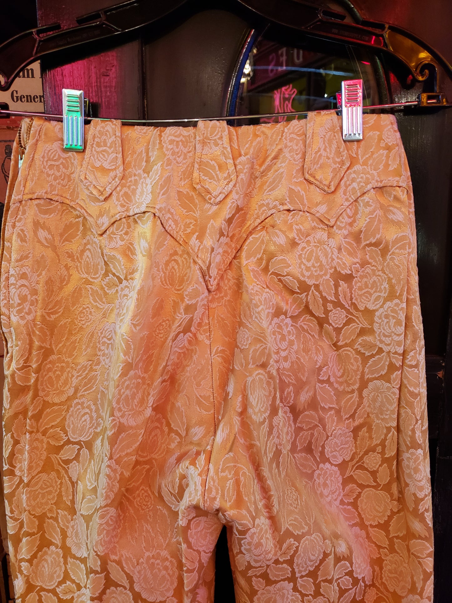 LASSO brand Women's Gold floral satin western suit size 4