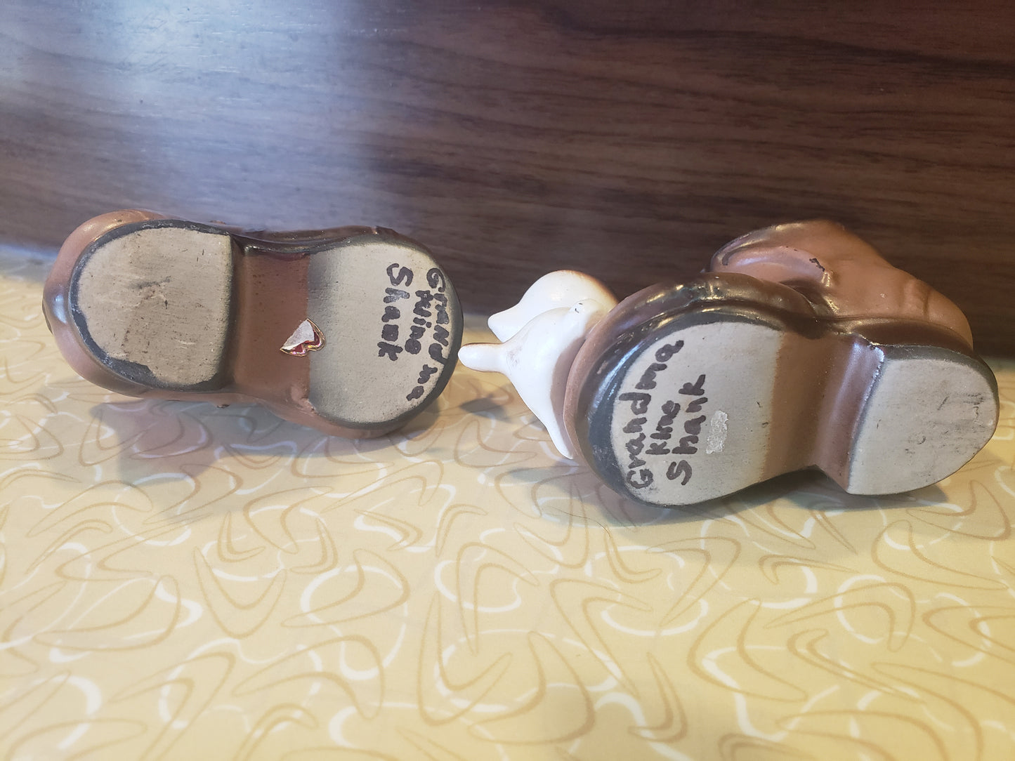 ENESCO Kitten Puppy in boots pair