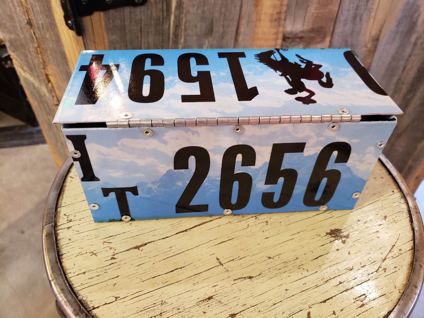 Wyoming license plate pencil box