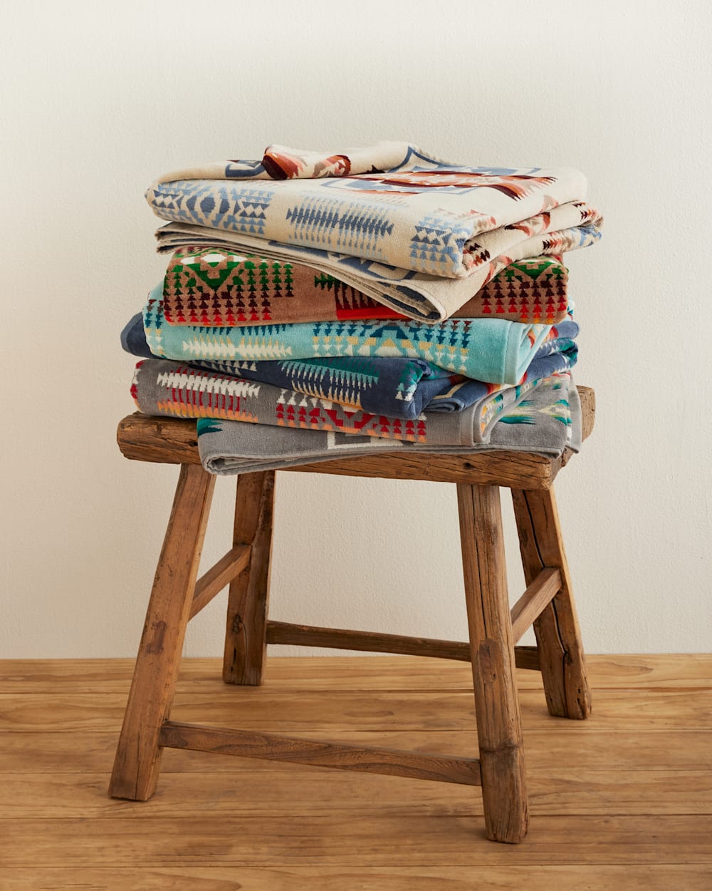 CHIEF JOSEPH PENDLETON SPA TOWEL AQUA