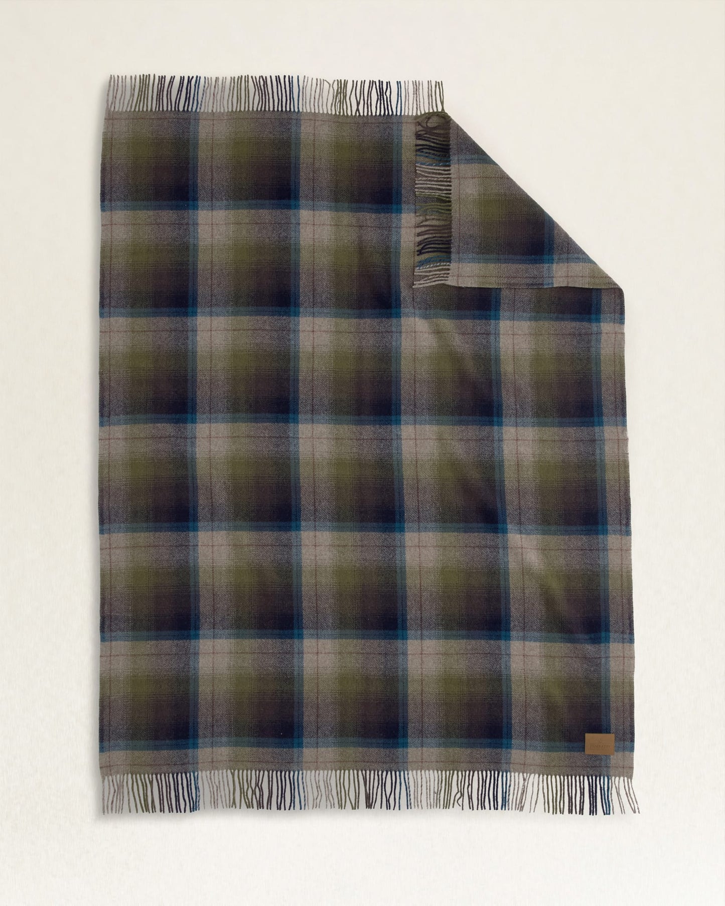 Pendleton Motor Robe with Carrier in Haystack Plaid