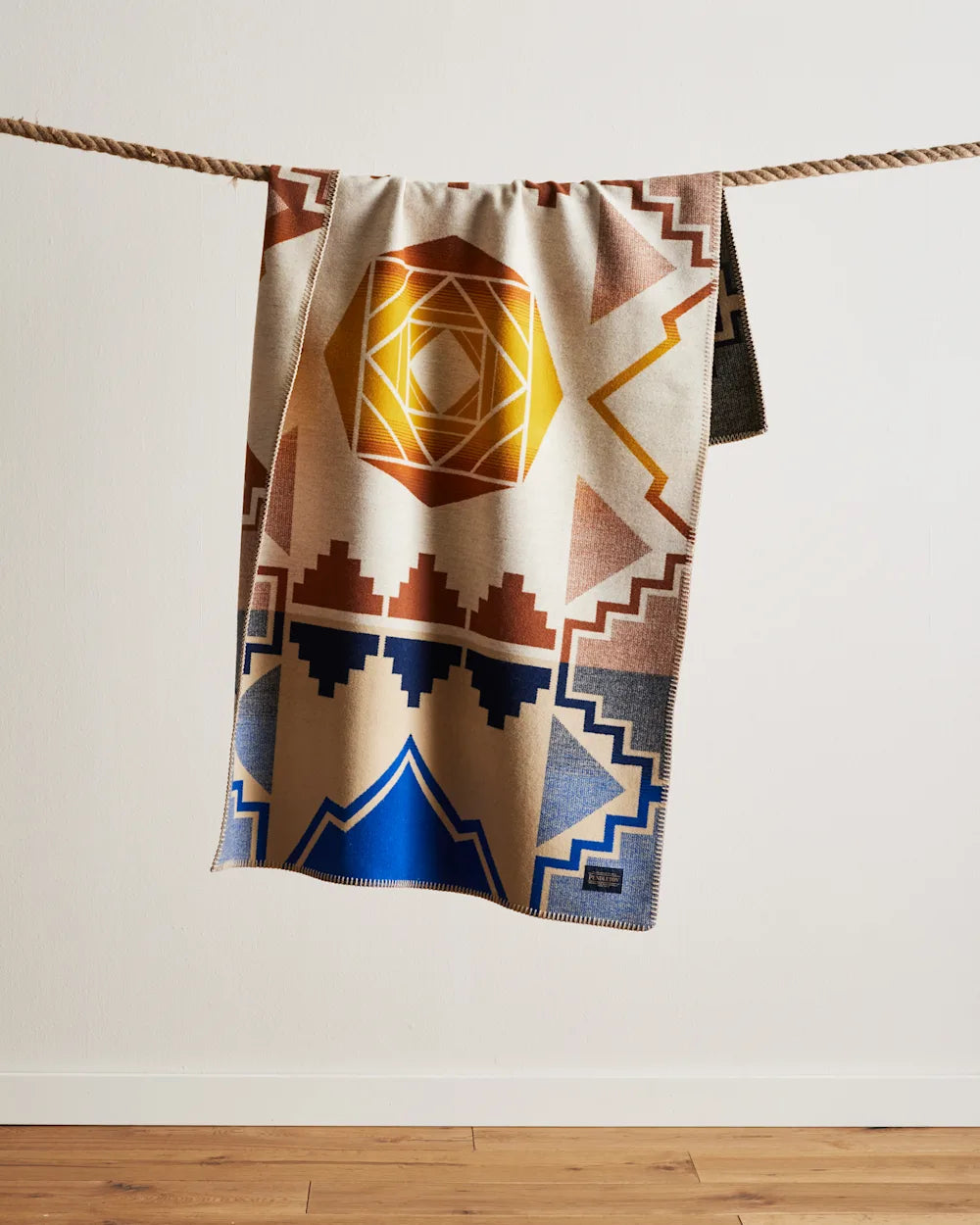 PENDLETON DIRECTIONS HOME SADDLE BLANKET