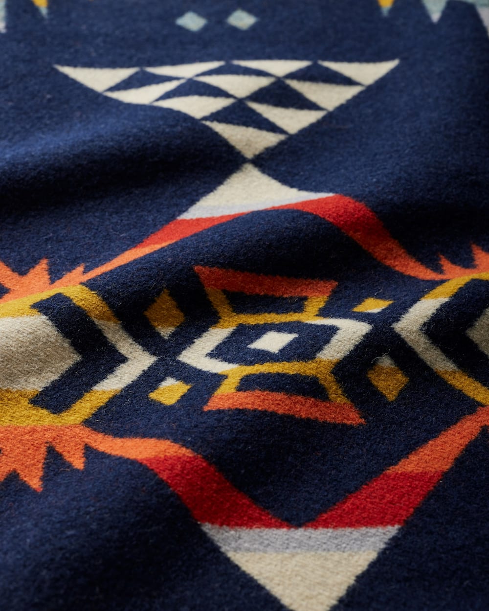 Pendleton Jacquard Saddle Blanket in Nehalem Navy