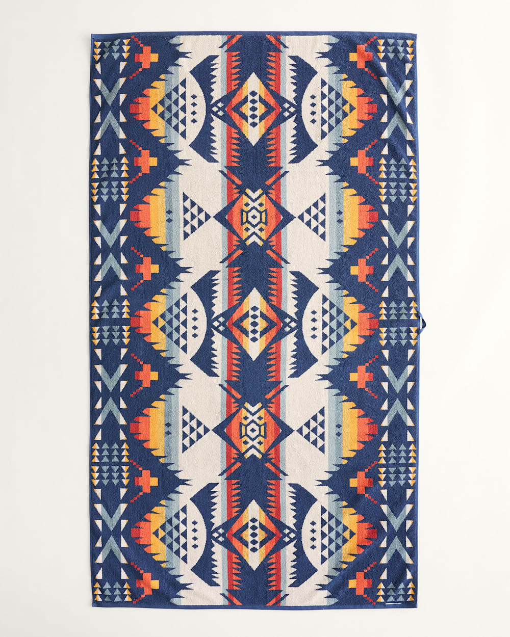 Pendleton Oversized Jacquard Spa Towel Nehalem Navy