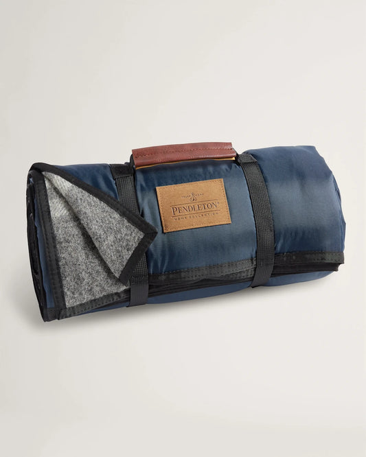 Pendleton Nylon Backed Roll Up Blanket in Raleigh Plaid