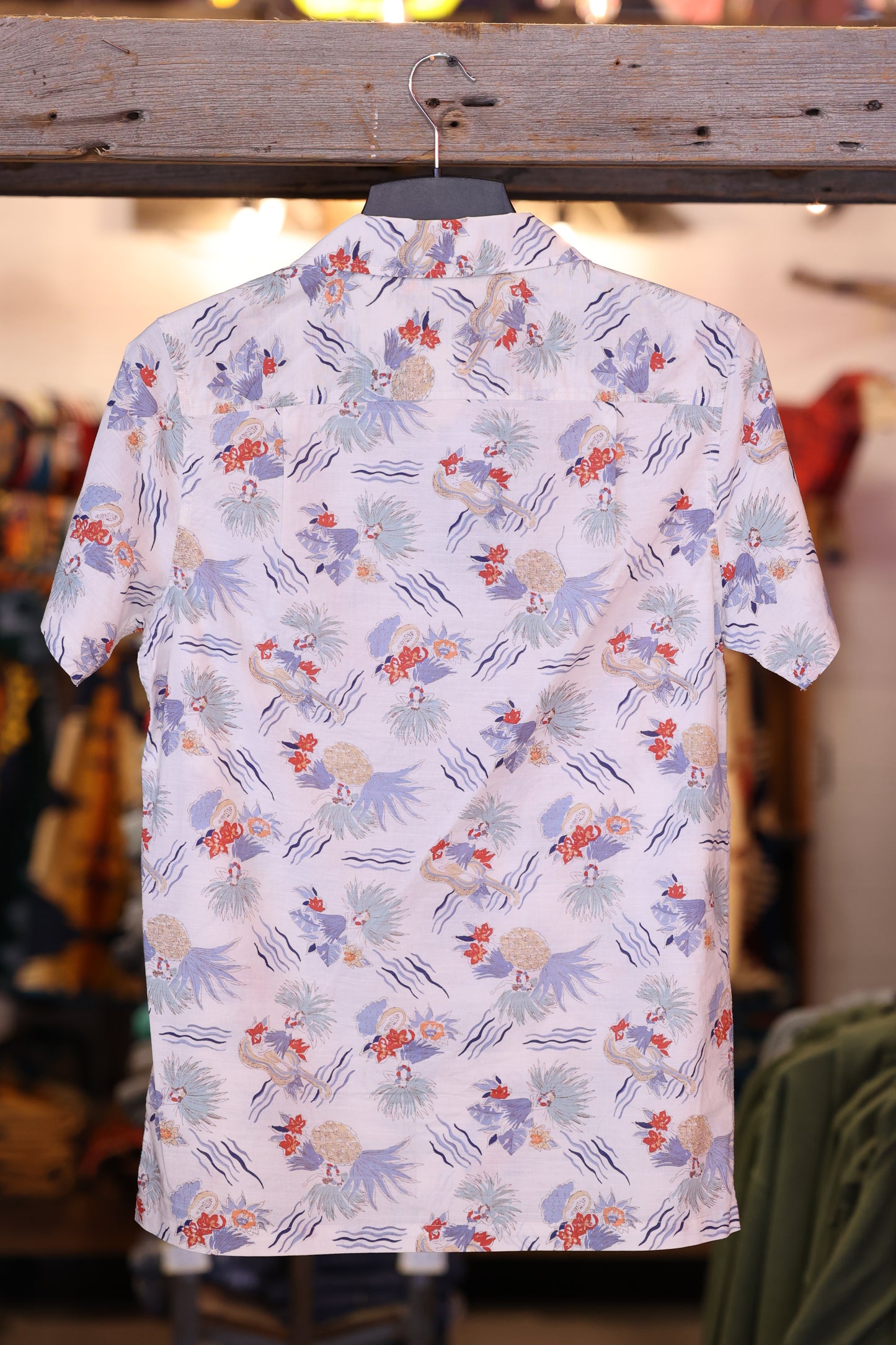 Pendleton Men's White Tropical Print Short Sleeve Button-Down Western Shirt