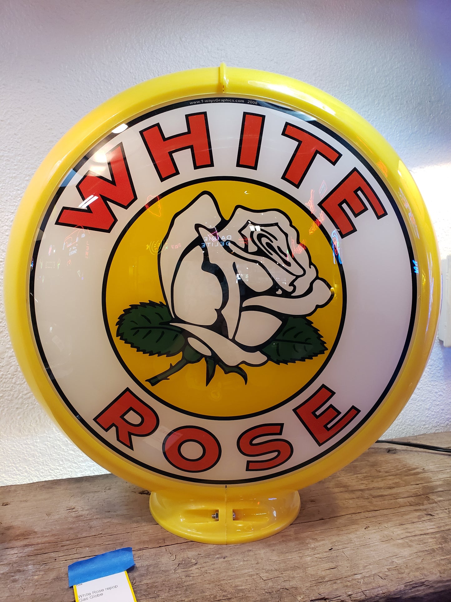 White Rose Gas Pump Globe (reproduction)