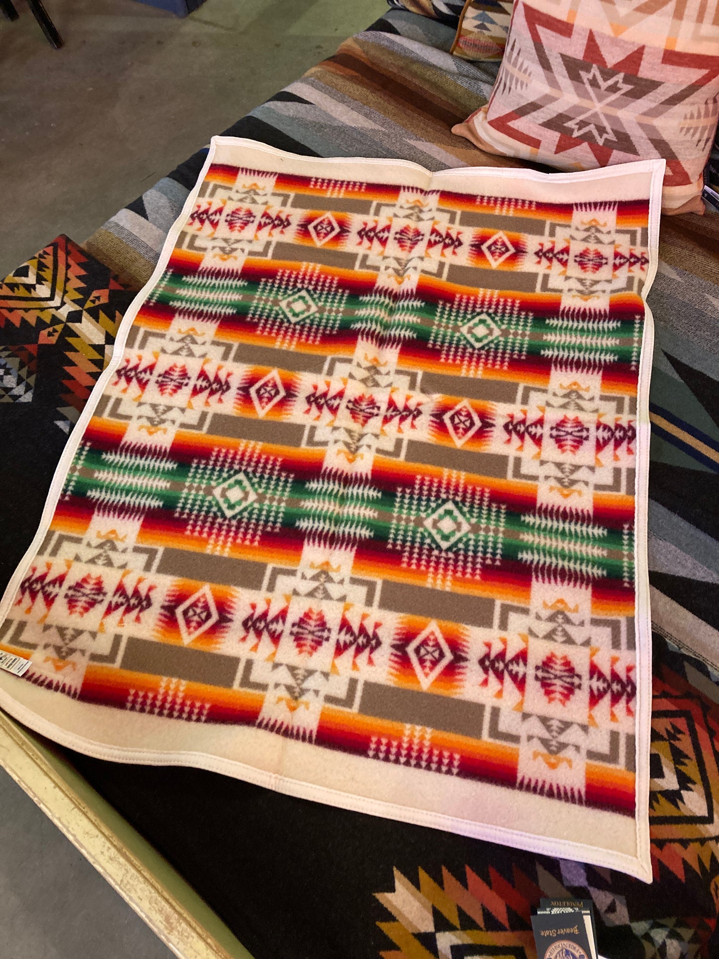 Pendleton Chief Joseph Jacquard Muchacho Crib Blanket in Ivory