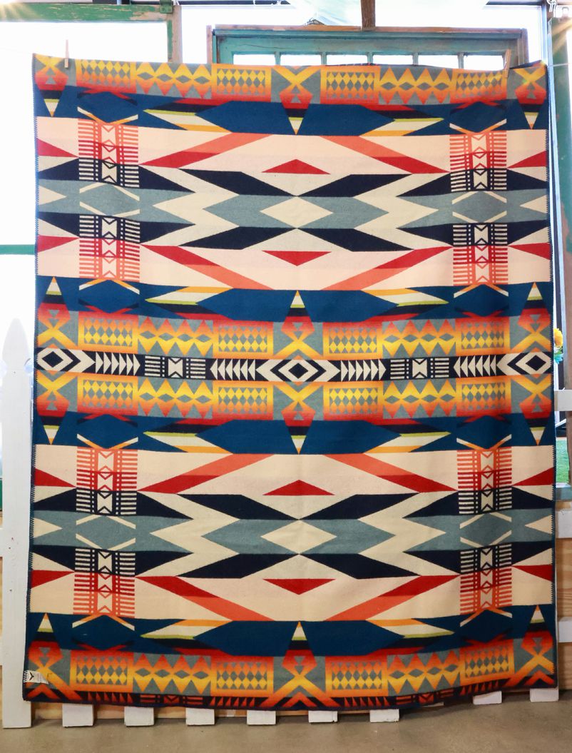 PENDLETON FIRE LEGEND BLANKET