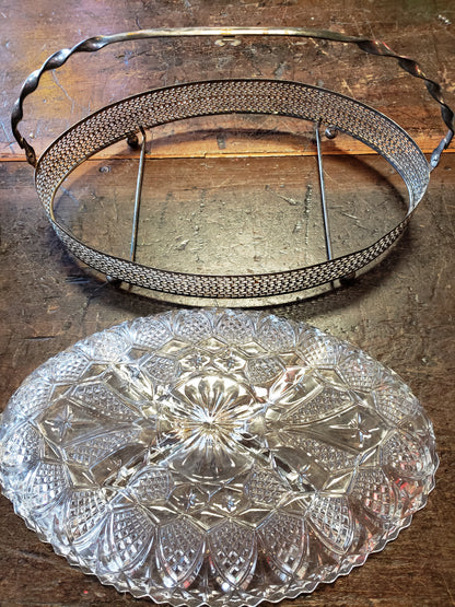 Glass divided bowl in silver carrier