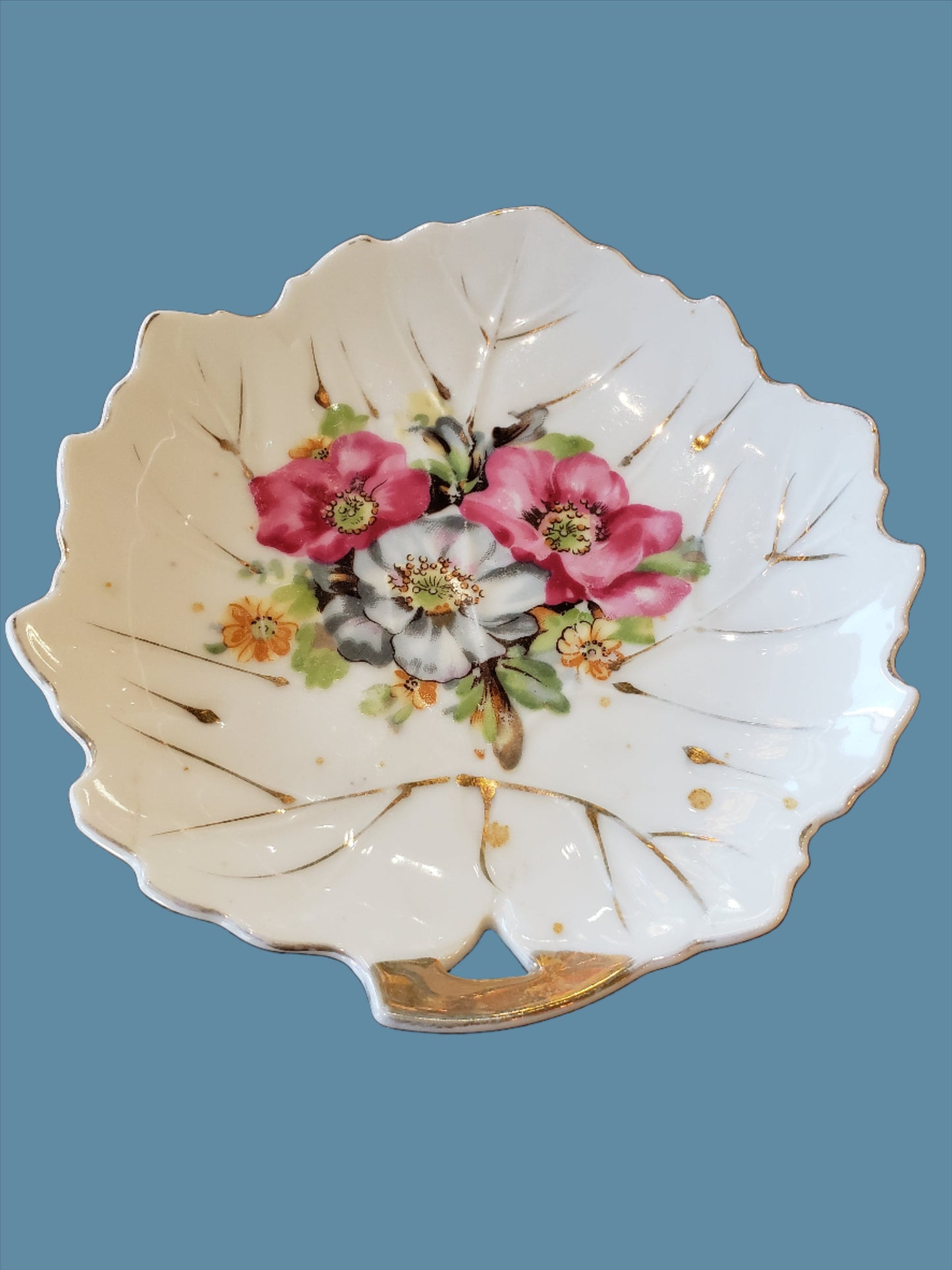 Berkshire floral leaf trinket dish