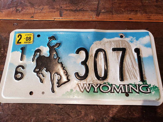 2008 Wyoming license plate 16 3071